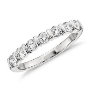 18ct White Gold Bar Set Diamond Wedding Ring