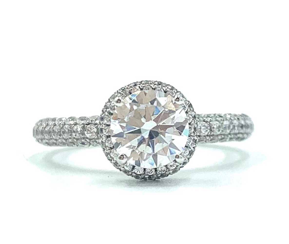 Round Brilliant Cut Pave