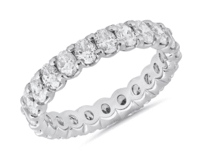18ct White Gold Oval Cut Anniversary Diamond Wedding Ring