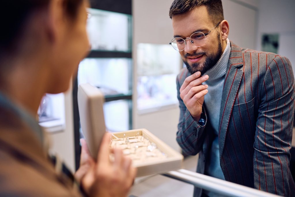 Overwhelmed by Engagement Ring Shopping in Melbourne? Start Here.